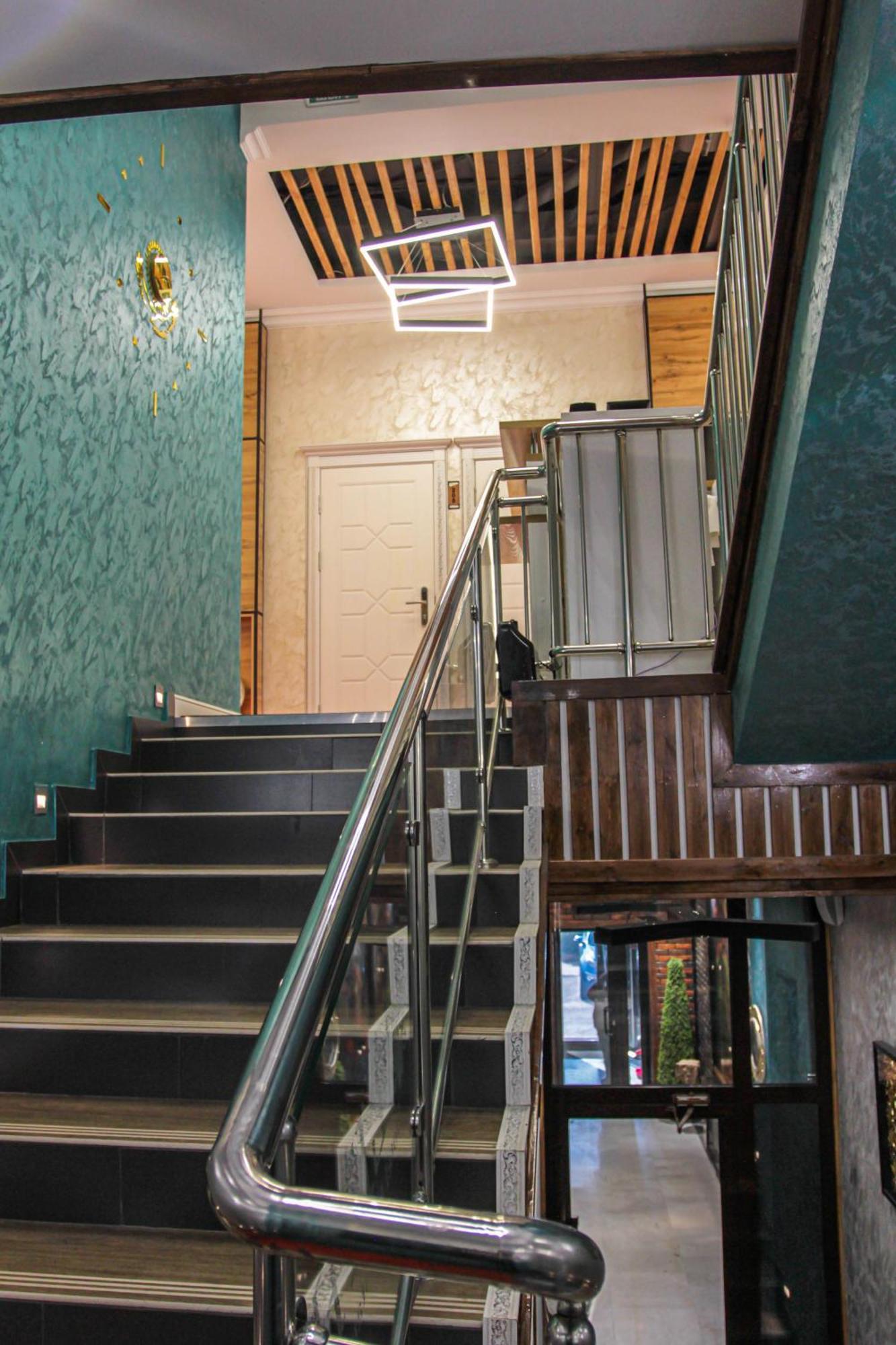 E-Lite& Meatador Aparthotel อัสตานา ภายนอก รูปภาพ