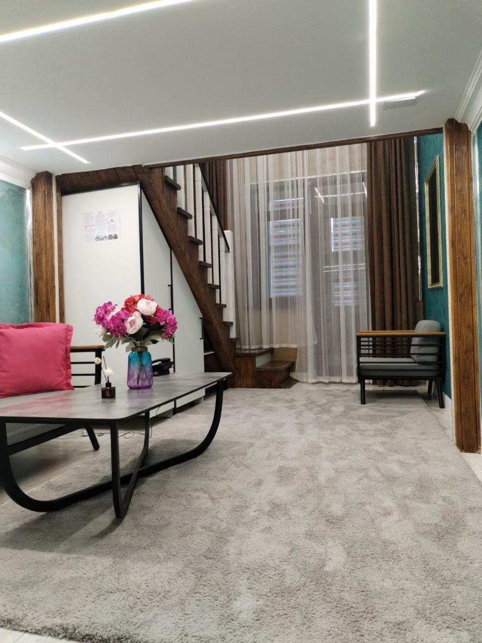 E-Lite& Meatador Aparthotel อัสตานา ภายนอก รูปภาพ